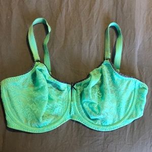 B.Tempt’d by Wacoal lace bra